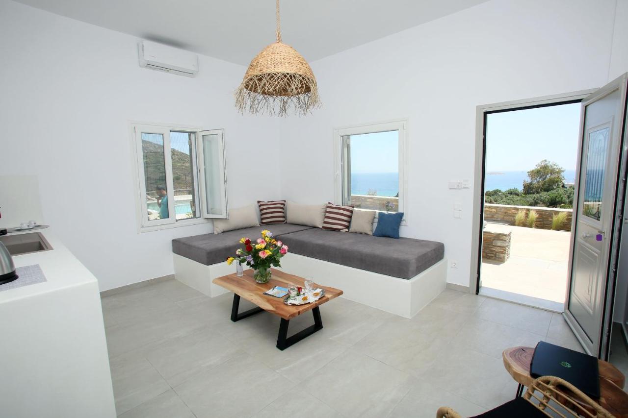 Elia Privileged Suites Andros Ανδροσ מראה חיצוני תמונה