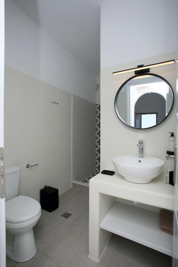 Elia Privileged Suites Andros Ανδροσ מראה חיצוני תמונה
